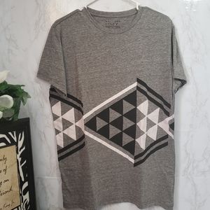 American Eagle T-shirt Gray (Men-Large)